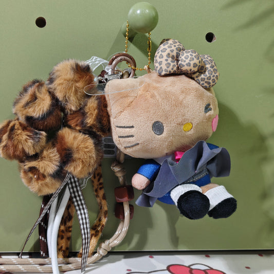 クリスマス用のサンリオのぬいぐるみオーナメント、手作りの DIY バッグデコレーション、甘くて女の子らしい誕生日プレゼント。